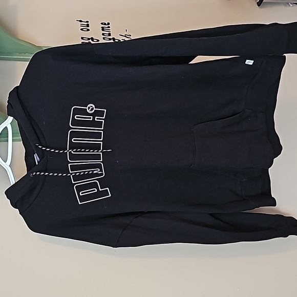 Puma Sweater - Picture 1 of 3